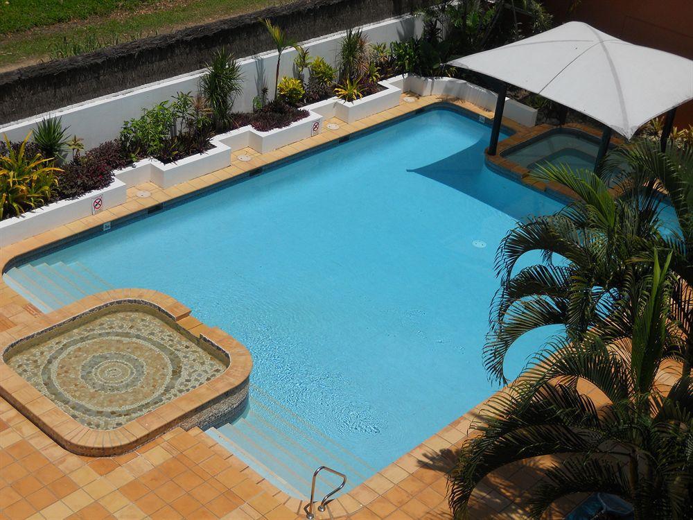 Beachview Apartments At Villa Paradiso Palm Cove Esterno foto