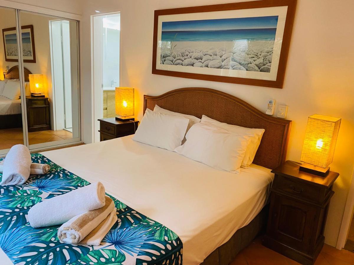 Beachview Apartments At Villa Paradiso Palm Cove Esterno foto