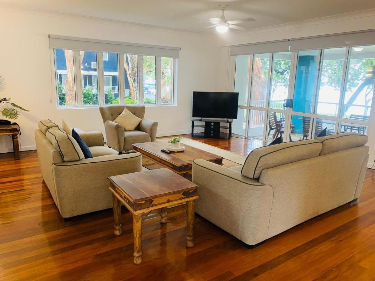 Beachview Apartments At Villa Paradiso Palm Cove Esterno foto